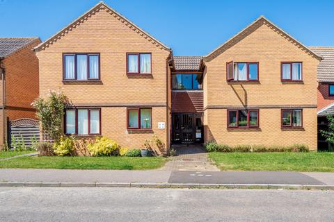 2 bedroom apartment for sale, Cardington Court, Acle