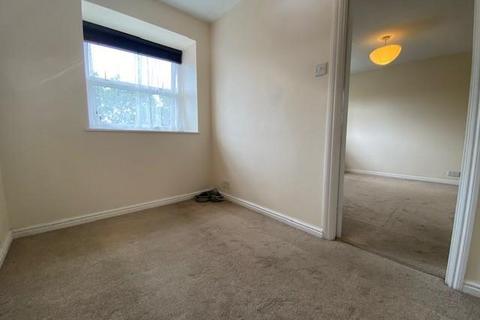 1 bedroom flat to rent, Millstream Close, Palmers Green, N13