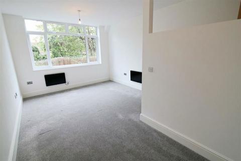 Studio for sale, Symington House, Market Street, Rugby, Warwickshire, CV21 3DQ