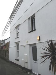 2 bedroom terraced house to rent, New Road, Newlyn TR18