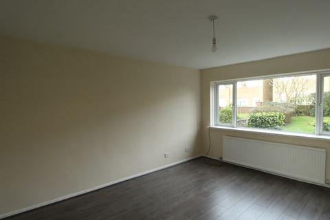 18 Amberley Walk, Chadderton, Oldham, OL9 6SL