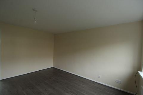 18 Amberley Walk, Chadderton, Oldham, OL9 6SL