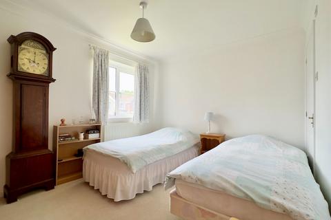 1 Gwelavon Close, Wadebridge, PL27 6BE