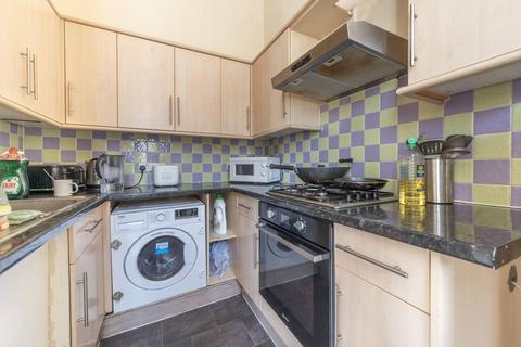 2 bedroom flat for sale, Finborough Road, Chelsea, London, SW10