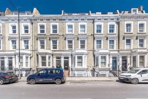 Finborough Road, Chelsea, London, SW10