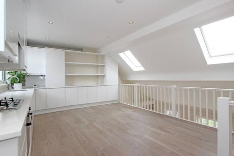 2 bedroom flat to rent, Racton Road, Fulham, London, SW6