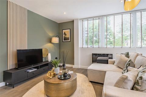 1 bedroom flat for sale, Rosemount Avenue, Surrey KT14