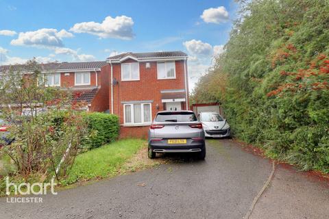 3 bedroom detached house for sale, The Poppins, Leicester