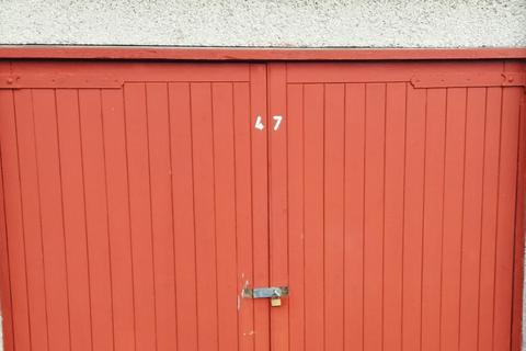 Garage to rent, Primrose Gardens, Edinburgh EH30