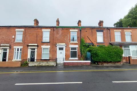 2 bedroom house to rent, Gillibrand Street, Chorley PR7