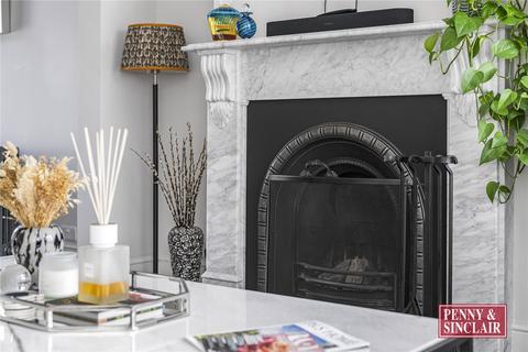 97 Harpsden Road, Henley-on-thames, RG9 1ED