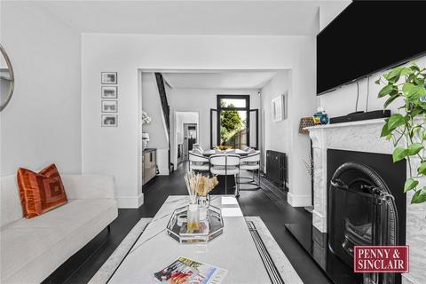 97 Harpsden Road, Henley-on-thames, RG9 1ED