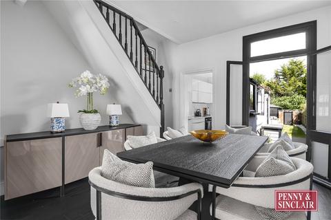 97 Harpsden Road, Henley-on-thames, RG9 1ED