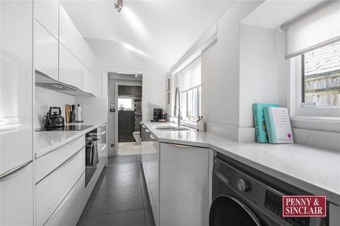 97 Harpsden Road, Henley-on-thames, RG9 1ED