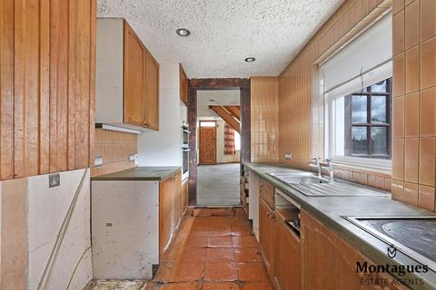 29 Allnutts Road, Epping, CM16 7BE