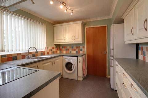 3 bedroom terraced house for sale, Canterbury Way, Stevenage SG1