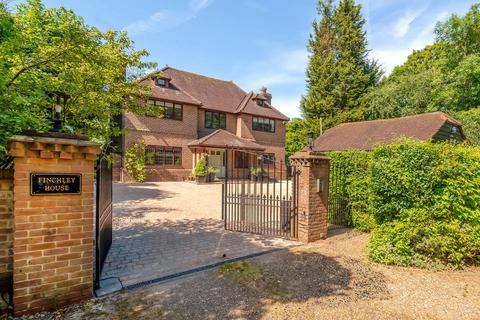 Finchley House Bovingdon Green, Bovingdon, Hemel Hempstead, HP3 0LB