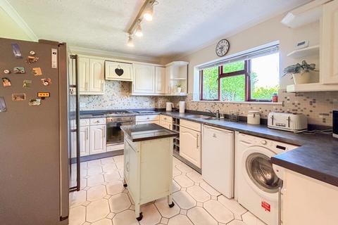 34 Ashford Close, Croesyceiliog, Cwmbran, NP44 2AY