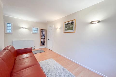 34 Ashford Close, Croesyceiliog, Cwmbran, NP44 2AY