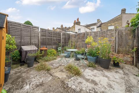 3 bedroom terraced house for sale, Liffler Road, Plumstead