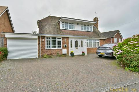 4 bedroom detached house for sale, Kewhurst Avenue, Bexhill-on-Sea, TN39