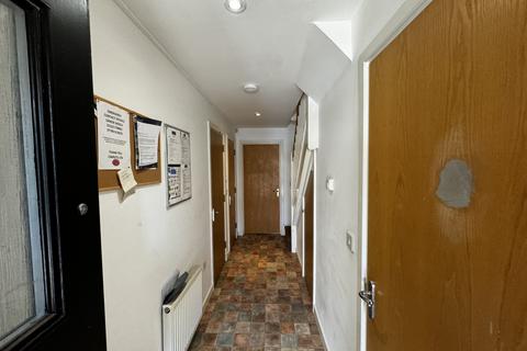 4 bedroom semi-detached house to rent, Rustat Avenue, Cambridge, CB1