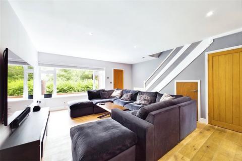 29 Brookside Walk, Tadley, RG26 3RN