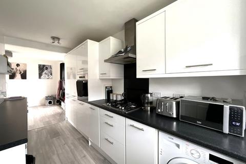 3 bedroom semi-detached house for sale, Ormonde Street, Jarrow, Tyne And Wear, NE32