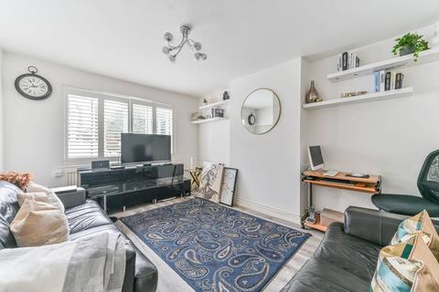 3 bedroom end of terrace house for sale, Longthornton Road, Norbury, London, SW16