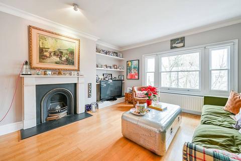 3 bedroom flat to rent, Marloes Road, South Kensington, London, W8