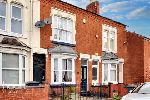 2 bedroom end of terrace house for sale, Newport Street, Leicester