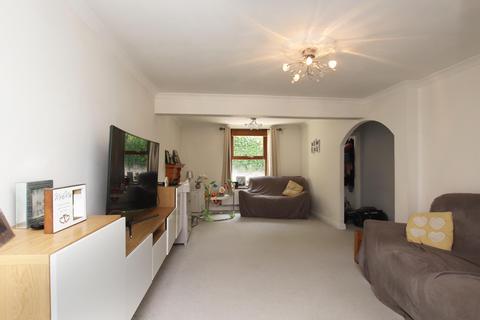 2 bedroom cottage for sale, Cross Inn Road, Llantrisant, CF72 8AY