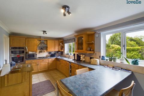 12 Hardwick Close, Saxilby, Lincoln, LN1 2WU