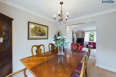 12 Hardwick Close, Saxilby, Lincoln, LN1 2WU