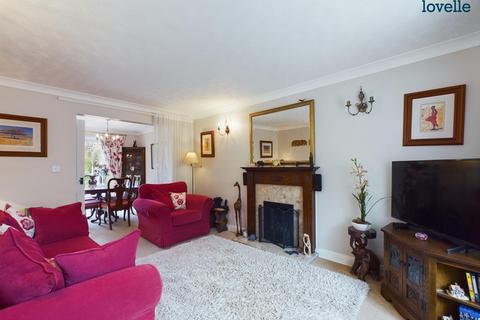 12 Hardwick Close, Saxilby, Lincoln, LN1 2WU