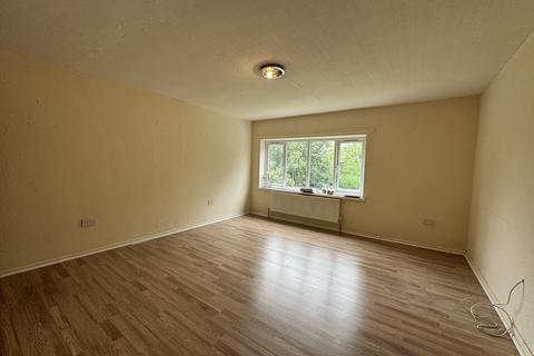 2 bedroom flat to rent, Wynall Lane, Stourbridge, West Midlands, DY9