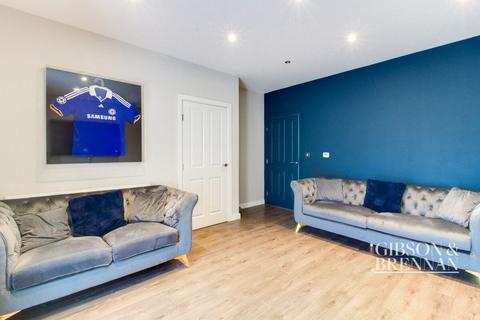 67 Britten Avenue, Basildon, SS14 3SR