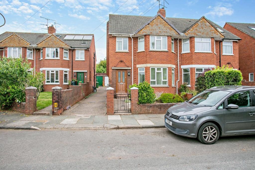 Wayland Avenue, Exeter, Devon 3 bed semidetached house for sale £525,000