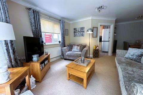 2 bedroom apartment for sale, Stanley Court, Gillingham