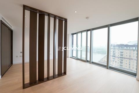 Studio to rent, Landmark Pinnacle, E14