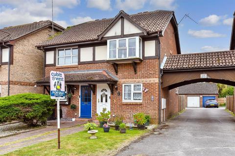 2 bedroom semi-detached house for sale, Grassmere Close, Littlehampton, West Sussex