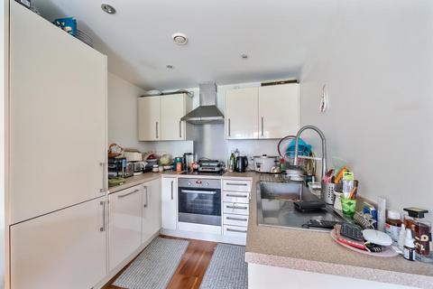 2 bedroom flat for sale, Edgware,  Middlesex,  HA8