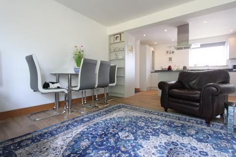 2 bedroom flat for sale, Lord Warden Avenue, Walmer, CT14