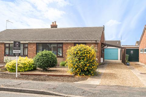 2 bedroom semi-detached bungalow for sale, Wakelyn Road, Whittlesey, Peterborough