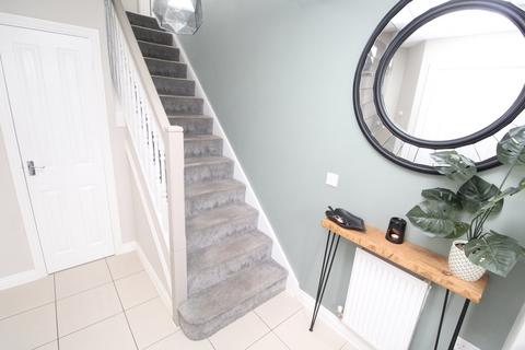 44 Bradgate Close, Narborough, Leicester, LE19 3EG