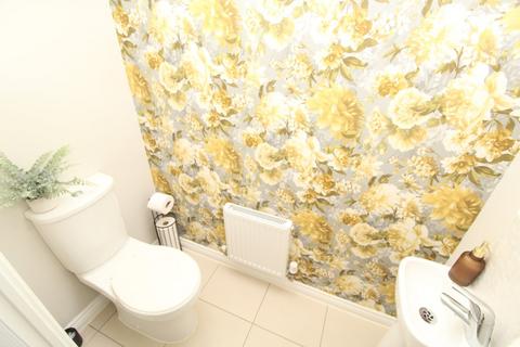 44 Bradgate Close, Narborough, Leicester, LE19 3EG