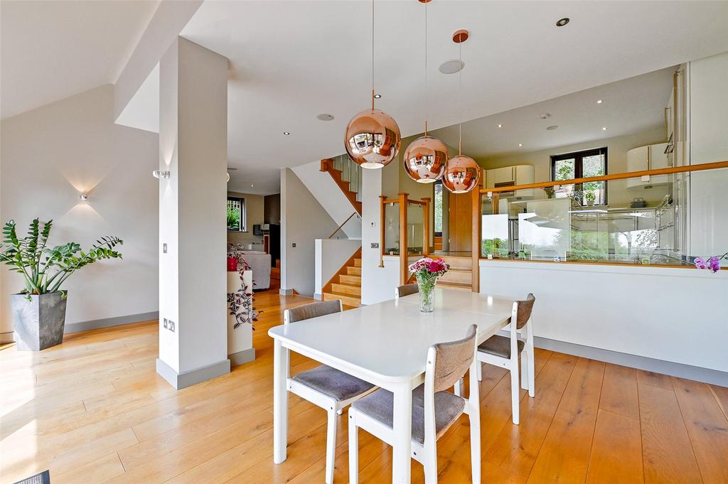 Dining/Family Room