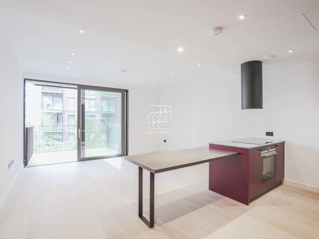 1 Viaduct Gardens, London, SW11 7 AY