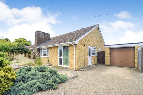 2 bedroom bungalow for sale, Partridge Avenue, Hampshire GU46