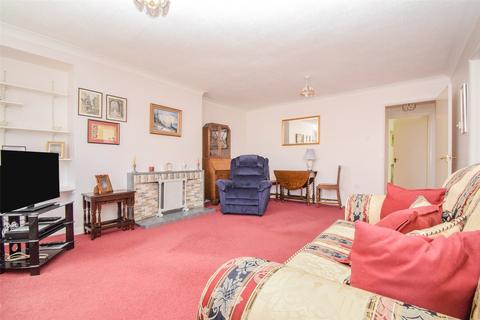 2 bedroom bungalow for sale, Partridge Avenue, Hampshire GU46